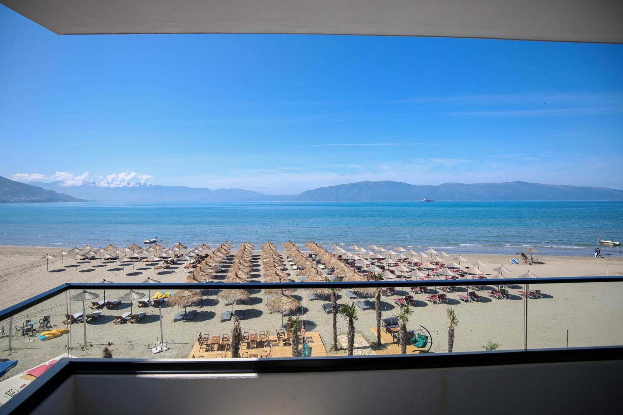 Sea & Sand Vlorë Exterior foto