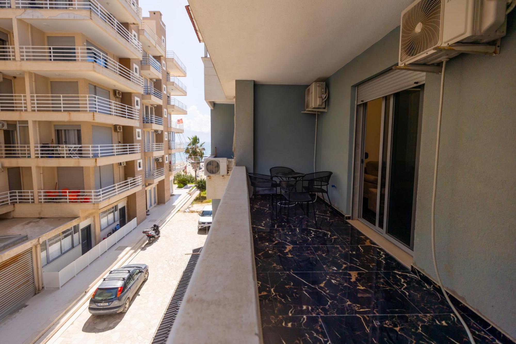 Sea & Sand Vlorë Exterior foto